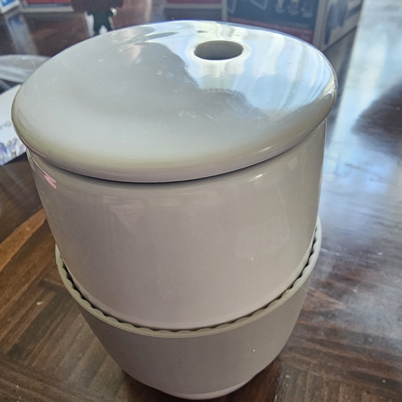 Pampered Chef Egg Cooker - Picture 2 of 6